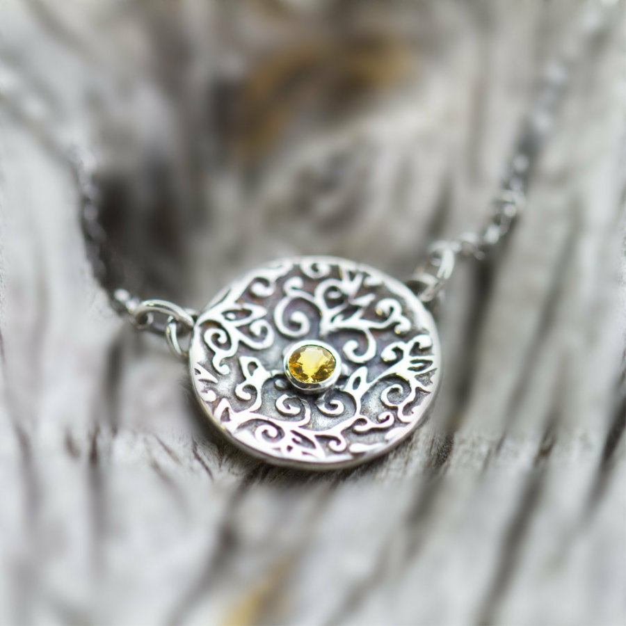 Swirl Leaf Round Necklace-Terra Rustica Jewelry