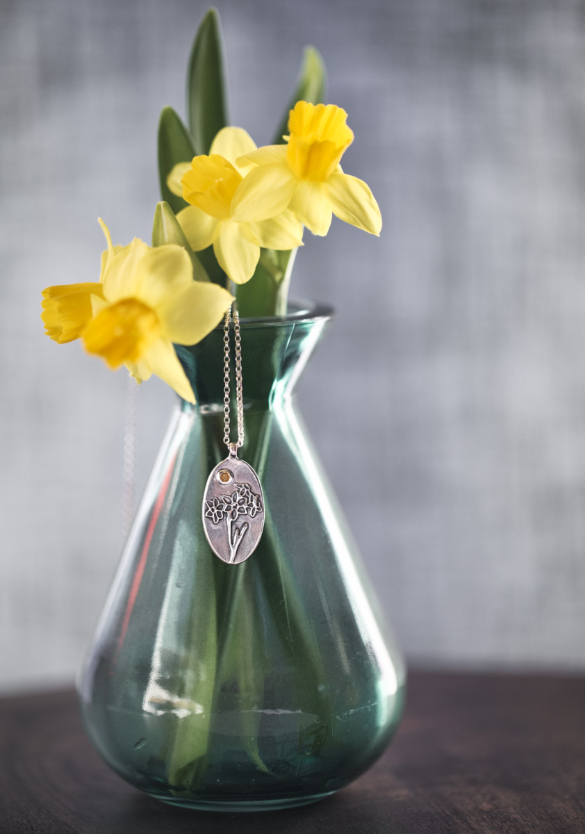 Daffodil Necklace